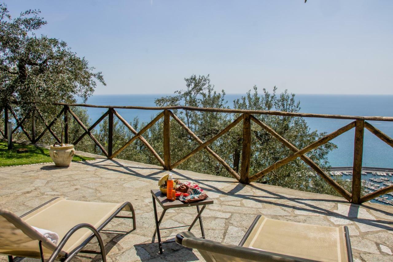 פינאלה ליגורה Villa Degli Ulivi B&B מראה חיצוני תמונה