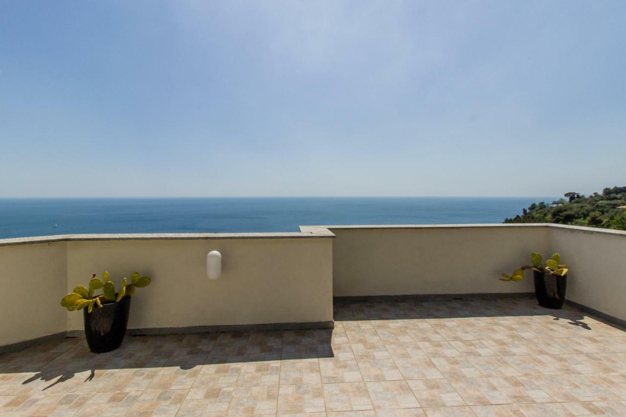 פינאלה ליגורה Villa Degli Ulivi B&B מראה חיצוני תמונה